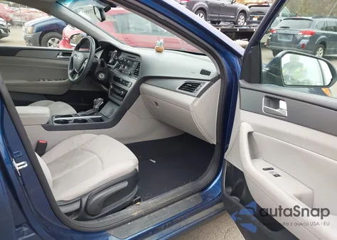 2015 Hyundai Sonata Se из США, поврежденный, VIN 5NPE24AF3FH182413